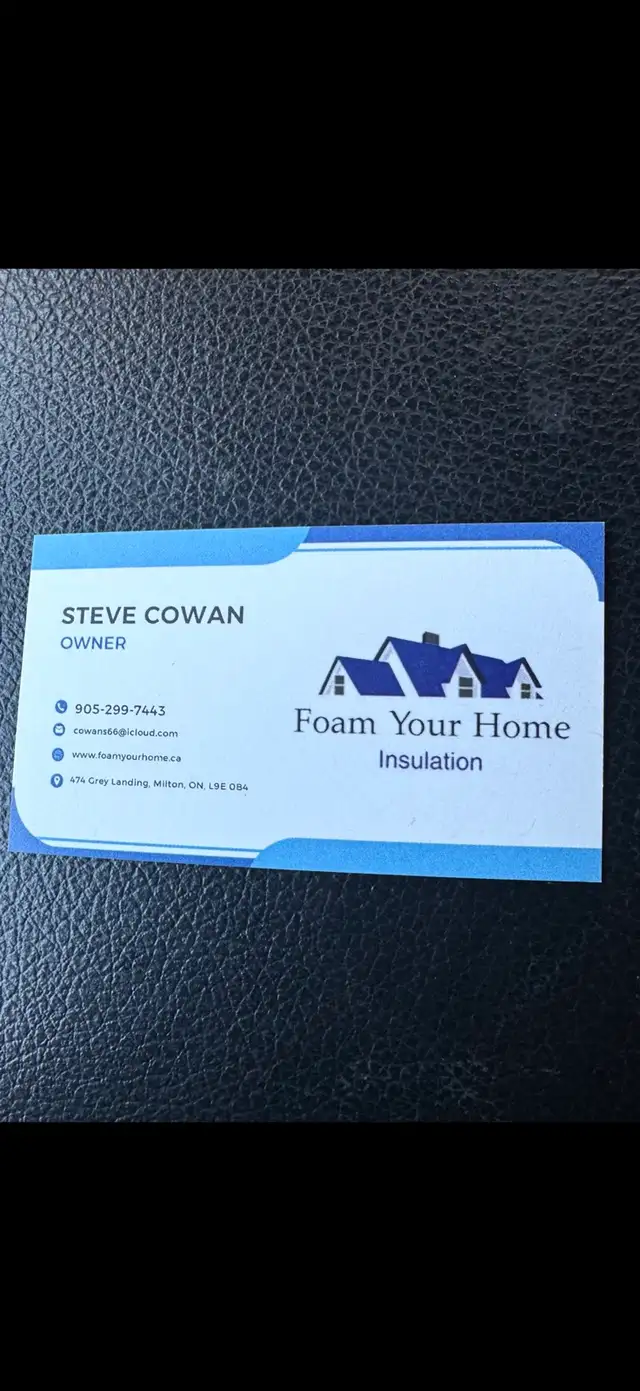 Foam Your Home Insulation Labourer