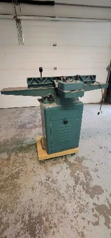 JET JJ-6CSX 6' Jointer — Closed Stand, 46' Table - Photo 2