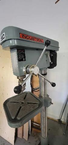 IMC Industrial Floor Drill Press - Photo 4