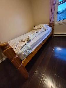 Single Bunk Bed .. Solid Pine, bedding Free city delivery! - Photo 6