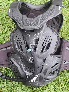 LEATT FUSION