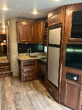 For sale 2018 Jayco Eagle fifth wheel - Photo 3