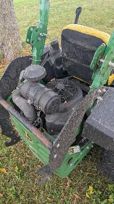 John Deere 72' Zero Turn Mower - Photo 3