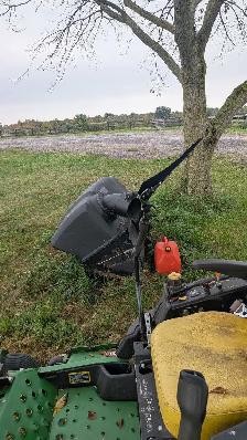 John Deere 72' Zero Turn Mower - Photo 7