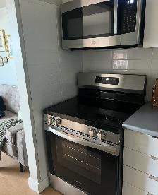 Waterfront Apartment Rental - Photo 8