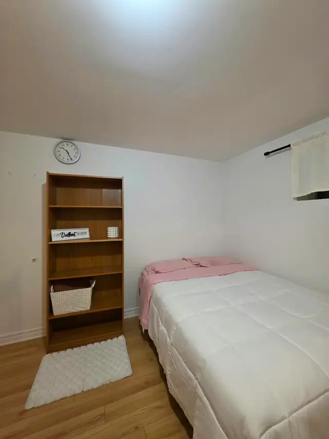 Chambre à louer à Longueuil