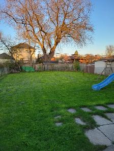 Newly painted 2 bedroom home for rent - Photo 11