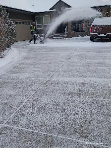 Snow Labourer’s – 4:00 AM Starts – Driver’s Licence Requi - Photo 9