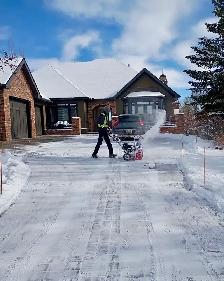 Snow Labourer’s – 4:00 AM Starts – Driver’s Licence Requi - Photo 10