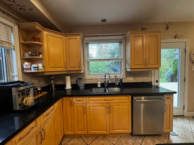 KITCHEN FOR SALE