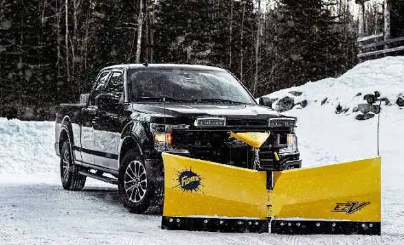 WINTER SNOW SERVICE | $885/SEASON