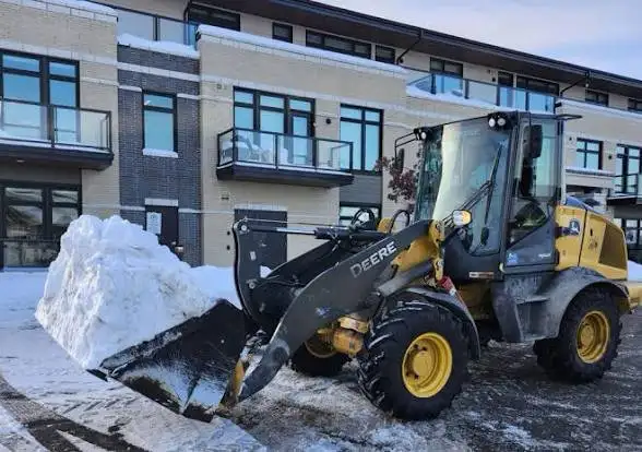 RELIABLE SNOW REMOVAL | $885/SEASON
