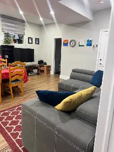 3 bedroom basement apartment for rent - Photo 5