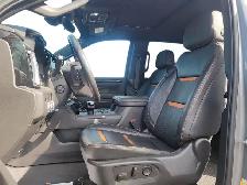 2025 GMC Sierra 1500 Crew Cab Short Box 4-Wheel Drive AT4 - Photo 8