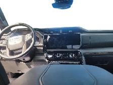 2025 GMC Sierra 1500 Crew Cab Short Box 4-Wheel Drive AT4 - Photo 9