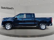 2025 Chevrolet Silverado 1500 Crew Cab Standard Box 4-Wheel Driv - Photo 3