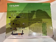 TP-Link N600 Router - Brand New - Photo 2