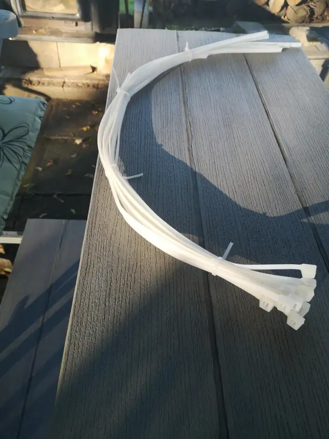 Attache de Plastique tie wrap
