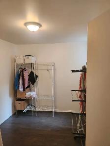 4 1/2 Logement à côté de Metro Frontenac à louer - Photo 5