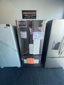 NEW 30" GE French Door Fridge (20.8 Cu.Ft) Stainless Steel