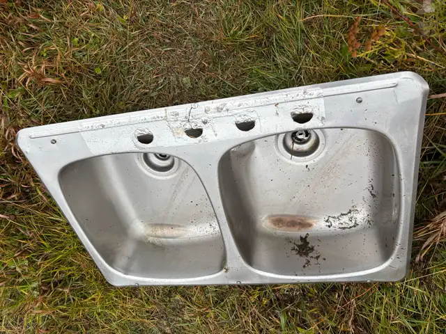 double Sink. I have about 100 sinks and plumbing supplies