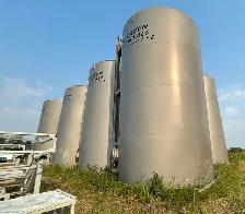 400 BBL Unlined storage tanks