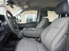 2024 Ford F-350 4WD Crew Cab Flat Deck - Photo 21