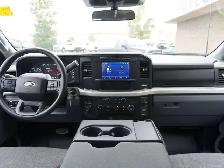 2024 Ford F-350 V8 4X4, BACKUP CAMERA, REMOTE START, PREMIUM PKG - Photo 2