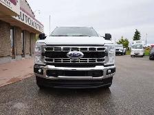 2024 Ford F-350 V8 4X4, BACKUP CAMERA, REMOTE START, PREMIUM PKG - Photo 5
