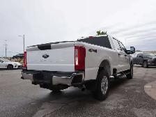 2024 Ford F-350 V8 4X4, BACKUP CAMERA, REMOTE START, PREMIUM PKG - Photo 10