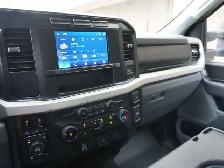 2024 Ford F-350 V8 4X4, BACKUP CAMERA, REMOTE START, PREMIUM PKG - Photo 32