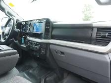 2024 Ford F-350 V8 4X4, BACKUP CAMERA, REMOTE START, PREMIUM PKG - Photo 38