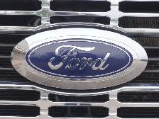 2024 Ford F-350 V8 4X4, BACKUP CAMERA, REMOTE START, PREMIUM PKG - Photo 44
