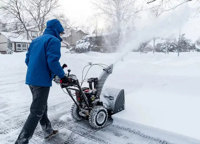 Snow Removal Services –  Seasonal Pricing Start at 885$
