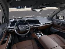2027 Cadillac VISTIQ Awd 4dr Platinum - Photo 18