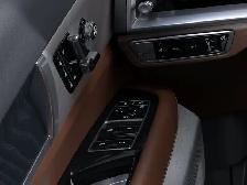 2027 Cadillac VISTIQ Awd 4dr Platinum - Photo 25
