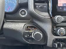 2027 Ram 1500 Express - Photo 20