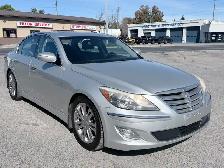 2012 Hyundai Genesis - Photo 3