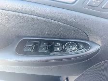 2012 Hyundai Genesis - Photo 17