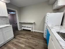 WELCOME TO 57 PORTLAND STREET - ONE BEDROOM APARTMENT AVAILABLE - Photo 3