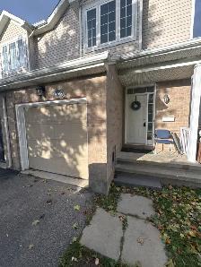 456 Claridge Drive - Townhouse for Rent - Move-In Ready! - 1 Hou