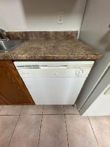 456 Claridge Drive - Townhouse for Rent - Move-In Ready! - 1 Hou - Photo 5