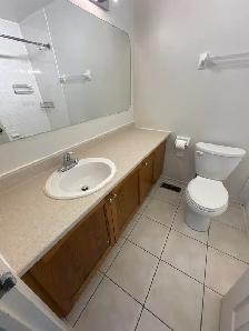 456 Claridge Drive - Townhouse for Rent - Move-In Ready! - 1 Hou - Photo 11