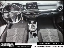 2023 Kia Forte EX - Photo 9