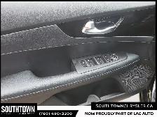 2023 Kia Forte EX - Photo 10