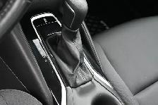 2025 Toyota Corolla LE UPGRADE HEATED SEATS | SUNROOF | APPLE CA - Photo 6