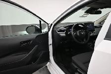 2025 Toyota Corolla LE UPGRADE HEATED SEATS | SUNROOF | APPLE CA - Photo 18