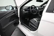 2025 Toyota Camry Hybrid SE HEATED SEATS, HEATED STEERING WHEEL, - Photo 14