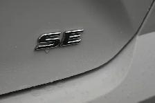 2025 Toyota Camry Hybrid SE HEATED SEATS, HEATED STEERING WHEEL, - Photo 21