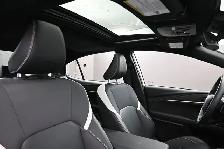 2025 Toyota Camry Hybrid SE HEATED SEATS, HEATED STEERING WHEEL, - Photo 31